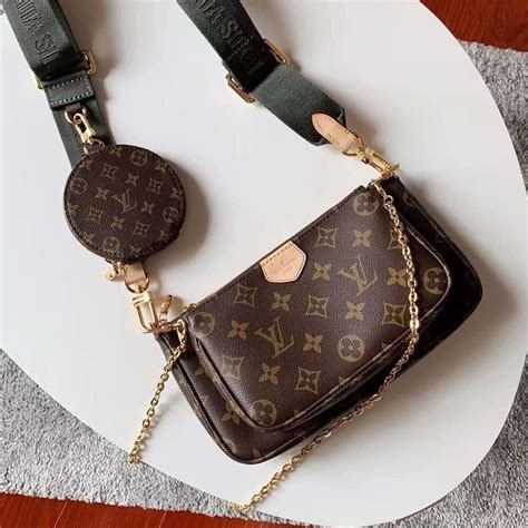 3+ lv|lv 3 in 1 bag.